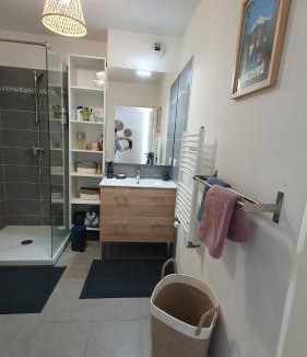 Peone Apartment | T3 STANDING CENTRE STATION VALBERG