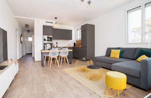 Carry-le-Rouet Apartment | T3 standing devant la plage Vue Mer Piscine