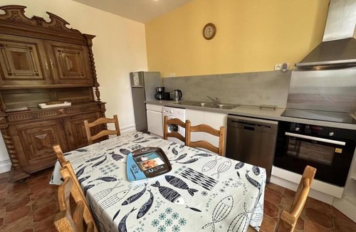 Escource House | Terrenave - Escource