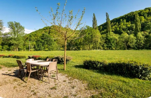Marcillac-Vallon House | The barn in the heart of the valley