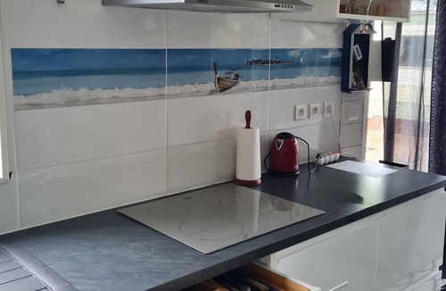 Saint-Denis-d'Oleron Ski Chalet | The chalet facing the beach of Les Seulières