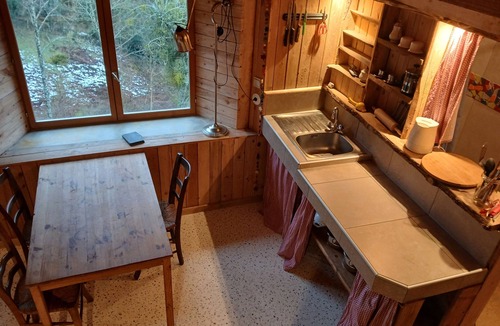 Saint-Sever-du-Moustier House | The maverick's cabin