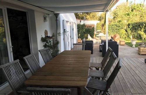 Rivedoux-Plage House | Typical Réthaise house set in large wooded grounds with outdoor spa