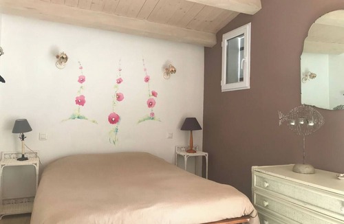 Rivedoux-Plage House | Typical Réthaise house set in large wooded grounds with outdoor spa