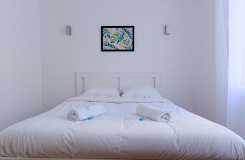 La Villette Apartment | Un été sans fin