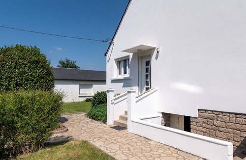 Plouay House | Vacation home between land and sea