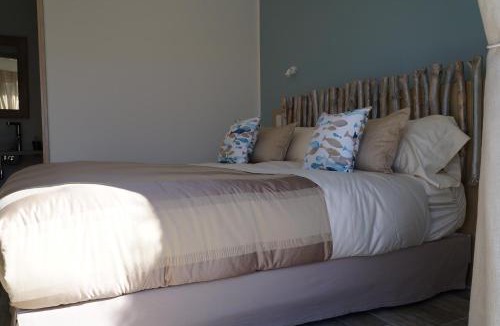 Saint-Xandre House | Vacation Home - Maison de vacances