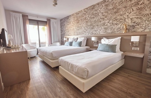 Saint-Aygulf Hotel | Van der Valk Hotel Le Catalogne Saint Aygulf