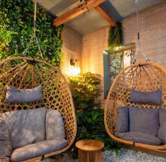 Chavanay Apartment | Vert ailleurs - Jungle room