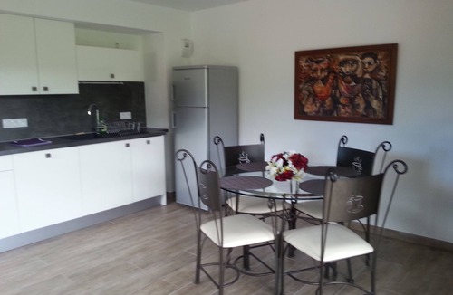 Le Dramont Apartment | Very nice apartment, sea view, front of the beach
