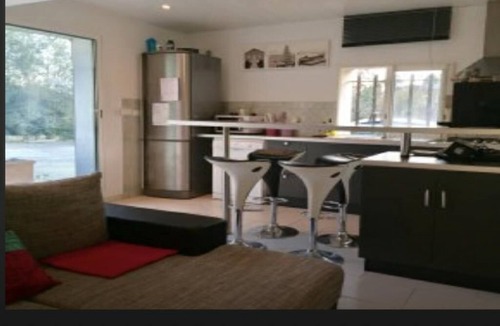 Le Rouret Apartment | Very nice ground floor apartment in villa, Picsine, jaccuzi full kitchen