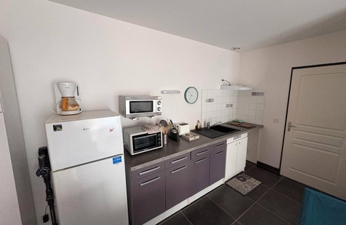Eugenie-les-Bains Apartment | Very nice T2 ground floor with bay window in a quiet area not overlooked