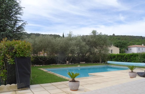 Cabasse Villa | VILLA 6 PERSONS WITH SWIMMING POOL between Sea and Land
