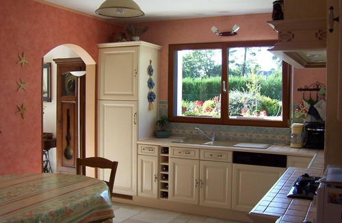Arradon House | Villa 8/10 people (4 bedrooms-6 beds) - private heated pool - closed Garden