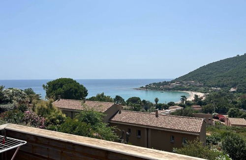 Tarcu House | VILLA ALMA - Classé 3*-IN FRONT OF THE SEA