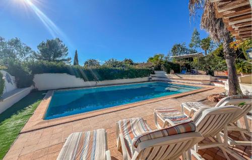 La Bouverie House | Villa Avec Piscine 1