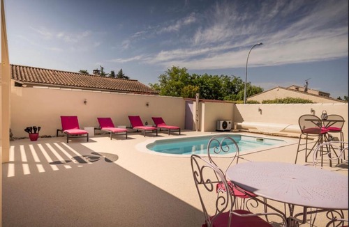 L'Isle-sur-la-Sorgue Villa | Villa avec Piscine Privee a L'Isle sur la Sorgue