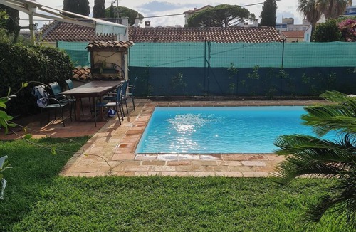 Juan-les-Pins Villa | Villa Avec Piscine Privée à Juan-les -pins, Centre Ville
