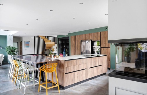 Saint-Cast-le-Guildo House | Villa 'Breizh'ome' with Private Pool, Private Terrace, and Wi-Fi