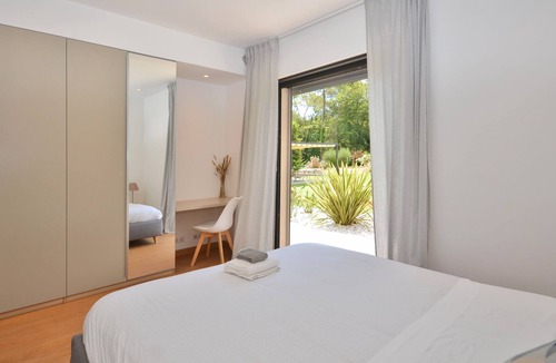 Le Collet Villa | VILLA CALA - Brand New - Côte d'Azur Villages
