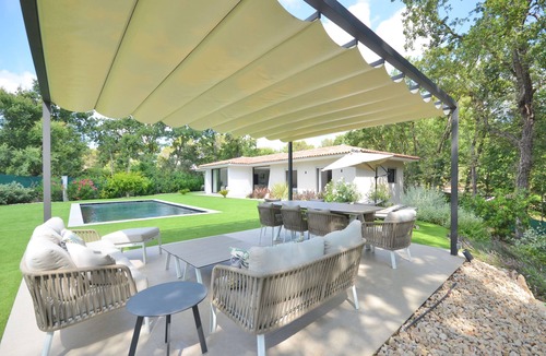 Le Collet Villa | VILLA CALA - Private Flat - Côte d'Azur Villages