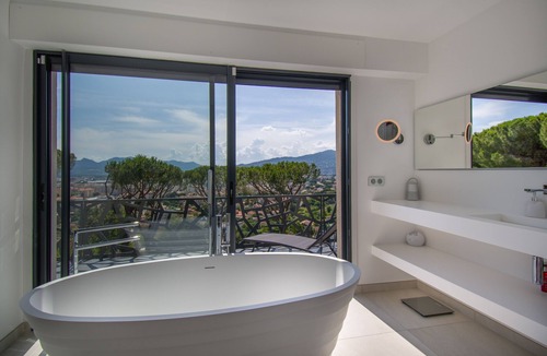 Cannes La Bocca House | Villa Cannes la Croix des Gardes vue mer