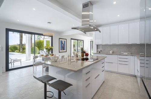 Mougins Villa | Villa Crystal