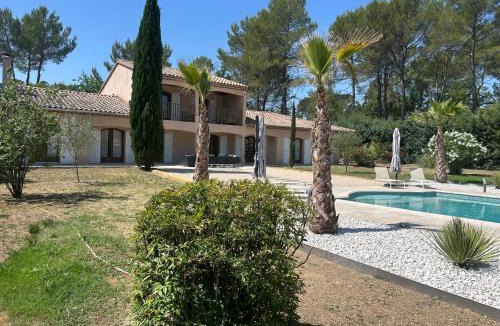 Fayence Villa | Villa d exception avec piscine chauffée hammam, sauna et jacuzzi à Fayence