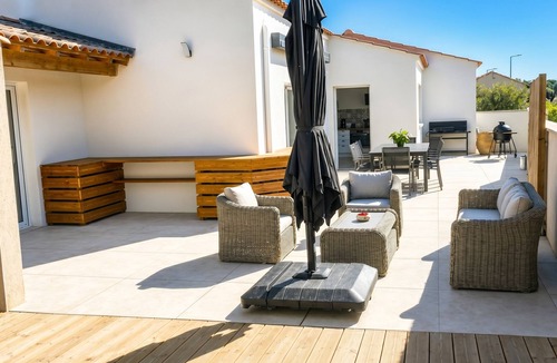 Saint-Gilles Villa | Villa d'Exception avec Piscine - Comfort & Sun