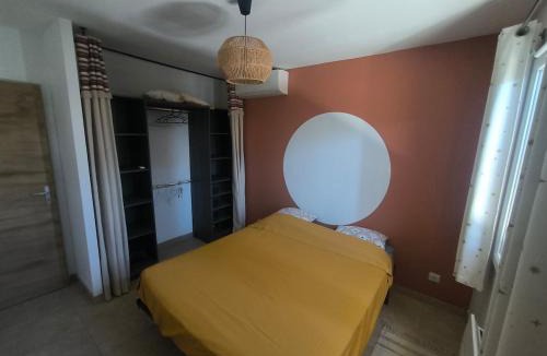 Raphele-les-Arles Villa | Villa de 3 chambres avec jardin et terrasse couverte