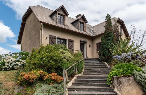 Arthez-d'Asson House | Villa Delb