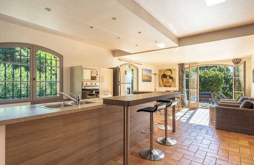 Rayol-Canadel-sur-Mer House | Villa du Canadel by Interhome