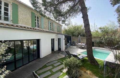 La Flotte Villa | Villa DU Marche