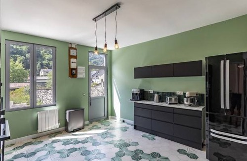Esterre Villa | Villa Esterre, 6 bedrooms, 14 persons