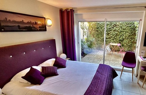 Riou - Petit Juas - Av de Grasse House | Villa Etoile