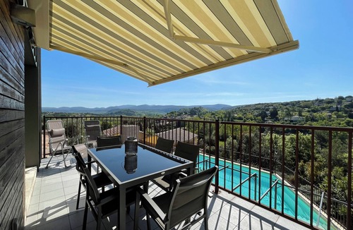 Salavas House | Villa*Exceptional.View over VallonPtD'Arc, the Ardèche, the surrounding area.