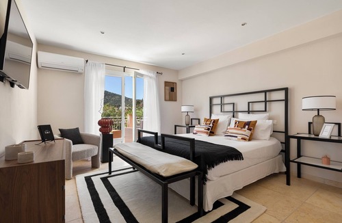 Les Issambres Villa | Villa Hirondelle – Luxury Sea View Villa | Heated Pool | Sleeps 12