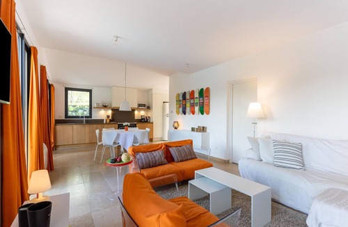 Malaucene Villa | Villa in Malaucène with Mont Ventoux Views