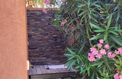 Le Dramont Villa | Villa in SEASIDE with SWIMMING POOL for 10 people