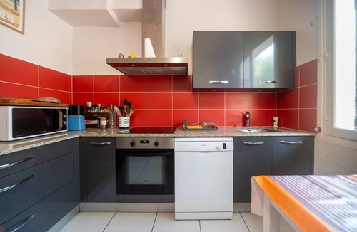 Les Estagnots House | Villa LE MENEZ for 10 persons with view on the marine lake