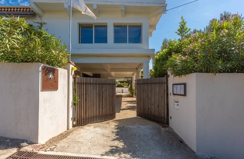 Les Issambres Villa | Villa "Paradis" with Sea View, Private Pool and Wi-Fi