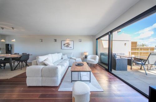 Larmor-Plage House | Villa pieds dans l'eau - vue mer & jacuzzi