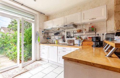 La Seyne-sur-Mer Villa | Villa 'Sam Suffy' with Private Terrace, Garden, and Wi-Fi