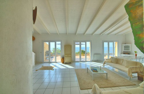 Villanova House | Villa Stretta d’A Pianedda – 180° Ocean View - Welkeys