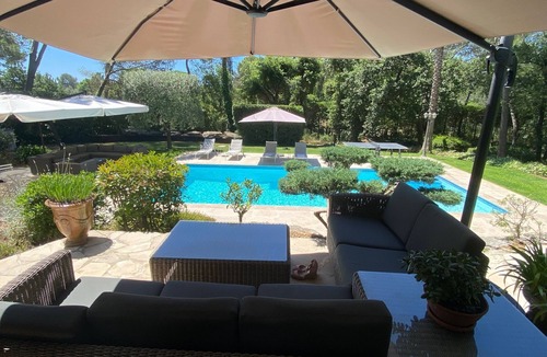 Valbonne Villa | Villa with private heated pool in a lovely domain, air-conditioning, next golf