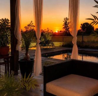 Miremont Villa | Villa with Private Pool 3 Bedrooms Pool