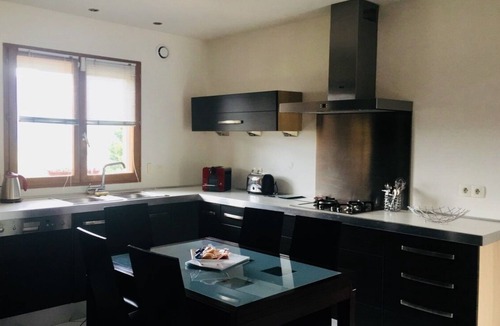 Moirans Villa | Villa with private pool in Moirans, near mountains and lakes, sleeps 5
