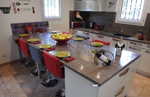 Ceyreste Villa | Villa with secure pool, beaches and Calanques, near Cassis (6 pers max)