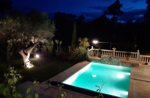 Taradeau Bed & Breakfast | Villa Xanadu