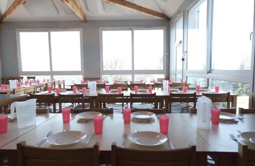 Chamberet Hostel | Village d+ Les roches de Scoeux